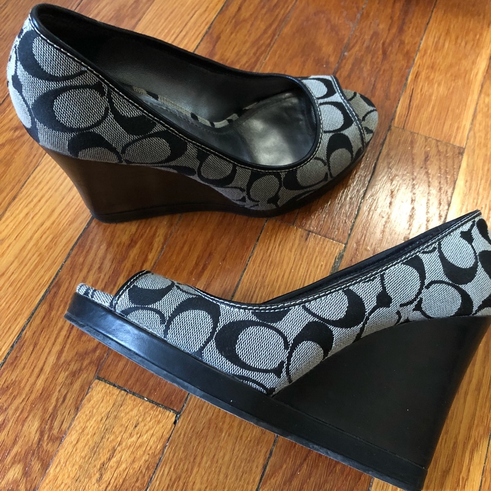 Coach Tabby shoes size 8